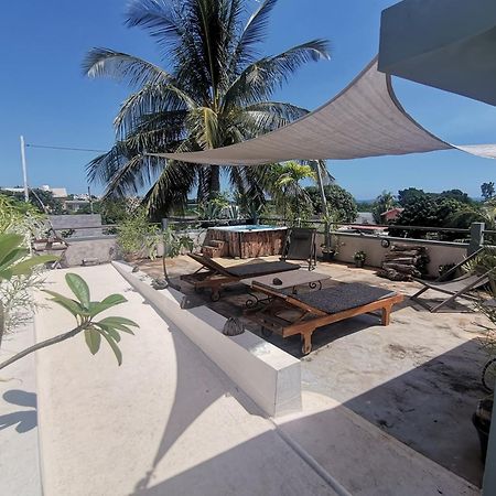 Modern Apartment/3Bedrooms/2Bathrooms/Rooftop/Jacuzzi Pointe aux Sable Экстерьер фото