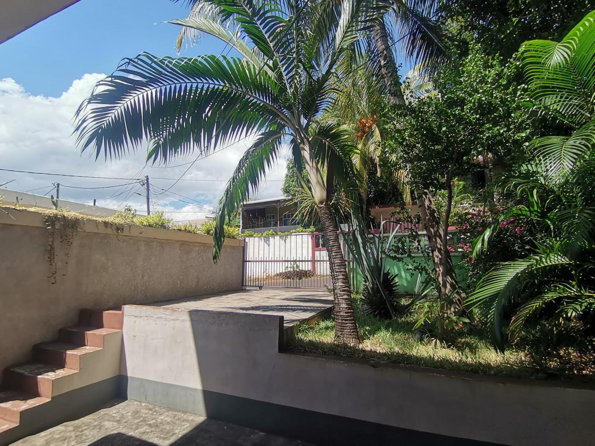 Modern Apartment/3Bedrooms/2Bathrooms/Rooftop/Jacuzzi Pointe aux Sable Экстерьер фото