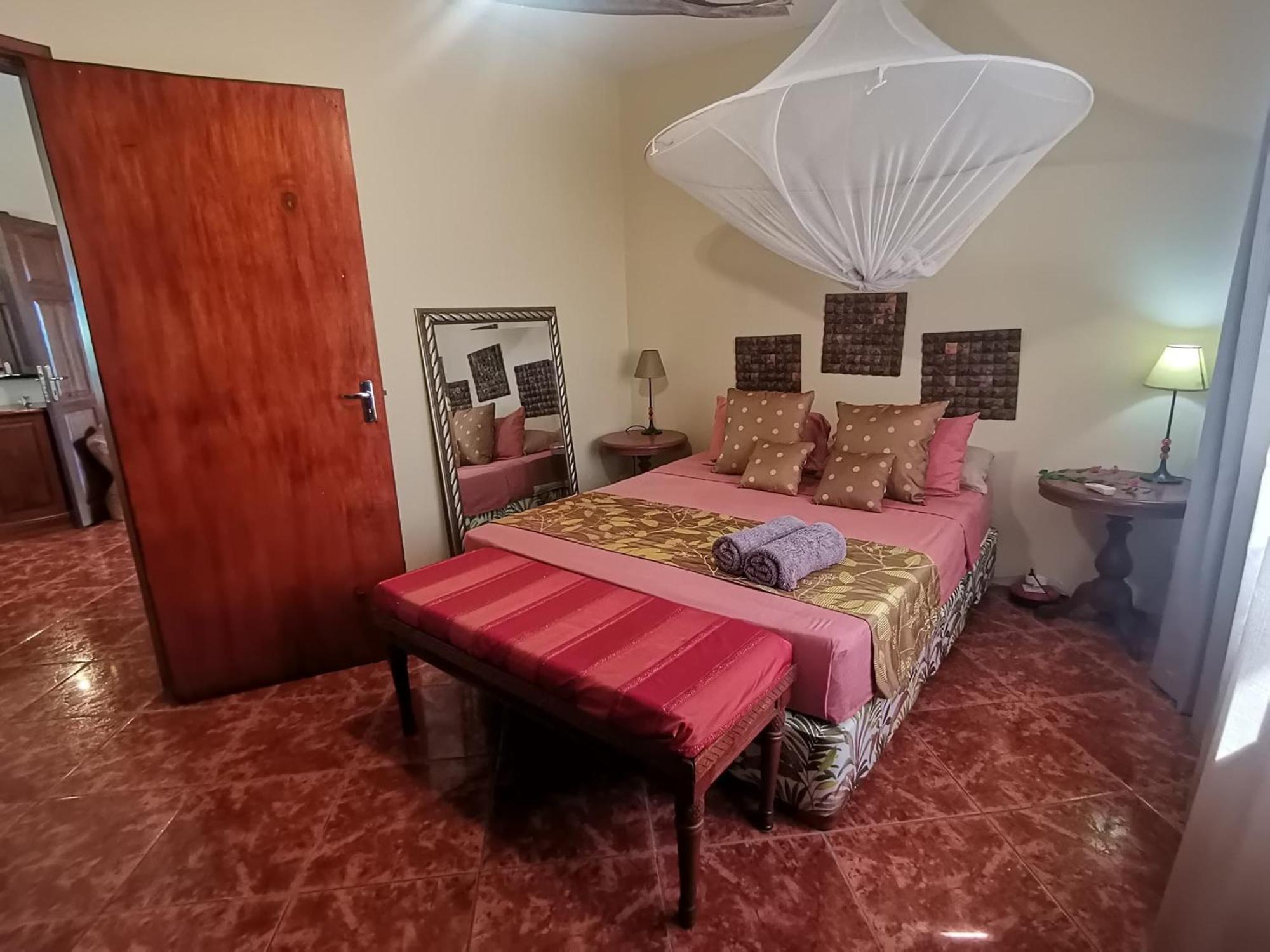 Modern Apartment/3Bedrooms/2Bathrooms/Rooftop/Jacuzzi Pointe aux Sable Экстерьер фото